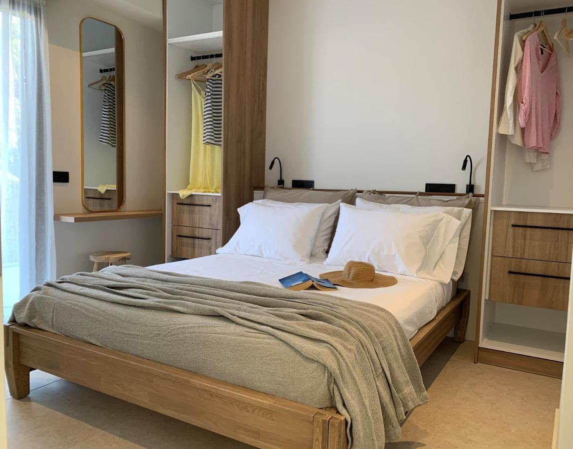Ayia Suites Alykanas  Bagian luar foto